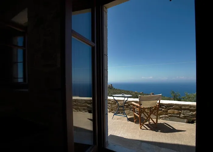 فيلة Benos Tower Tsikkaliá