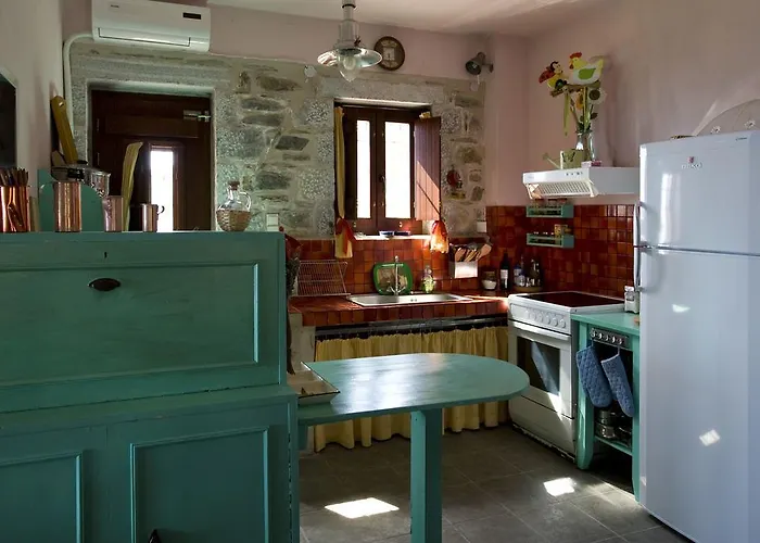 Benos Tower فيلة Tsikkaliá