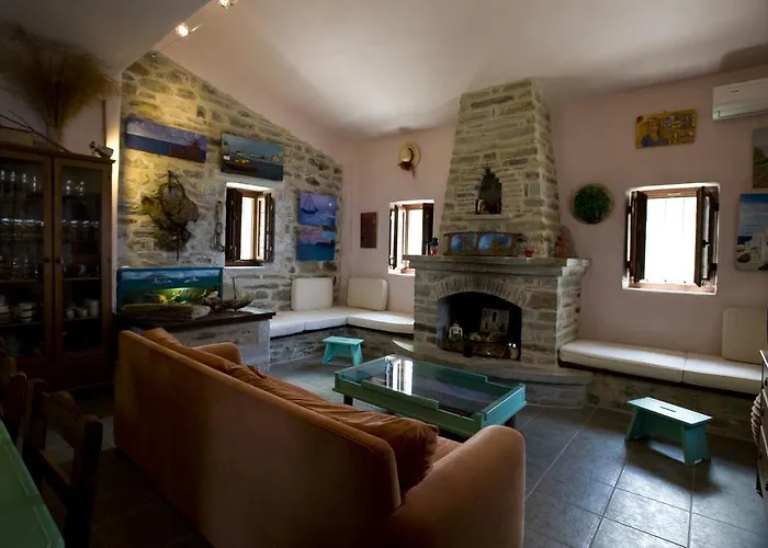 فيلة Benos Tower *